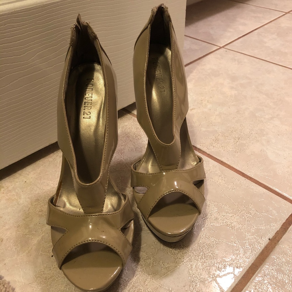 Nude heels